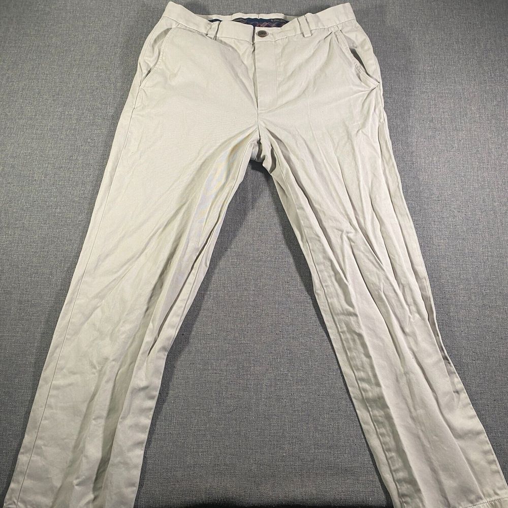 Men's 33/32 Khakis